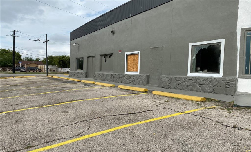 7329-7311 somerset RD, San Antonio, Texas 78211, ,Commercial Sale,For Sale,somerset,ACT6462104