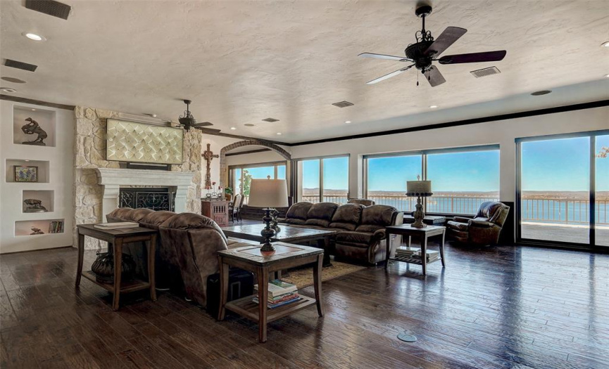  Enjoy this large living space with friends and family, with views for miles! 