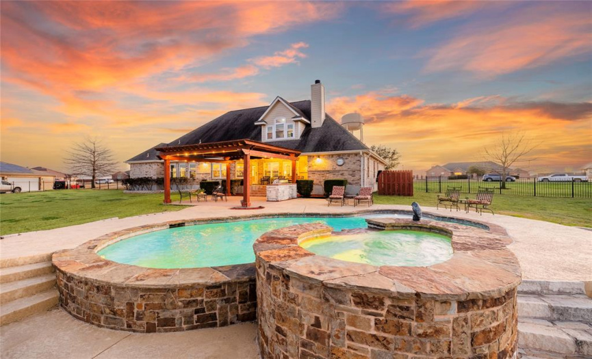 Dive Right In * Sparkling Heated Pool, Propane Heated Spa, Multi-Level Cool Coat Surround.