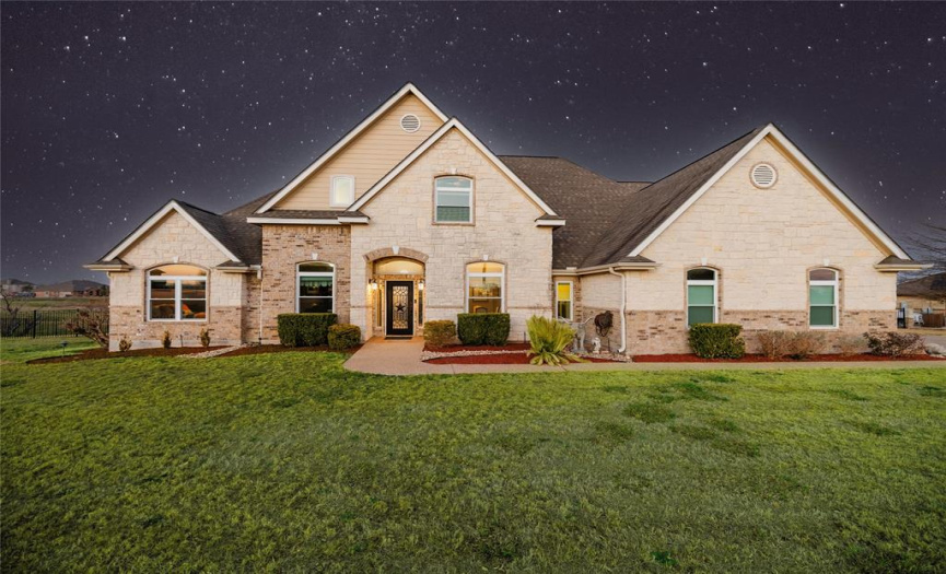 Dreaming of an Executive Home on Over an Acre?  