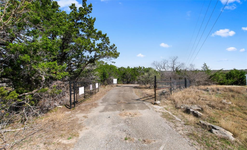 Gated access to Pedernales River for PP residents and guests.