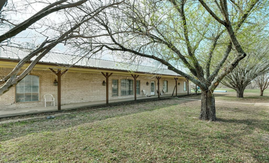 1810 County Road 109, Hutto, Texas 78634, 3 Bedrooms Bedrooms, ,2 BathroomsBathrooms,Residential,For Sale,County Road 109,ACT2105403