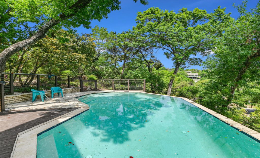 7626 Parkview CIR, Austin, Texas 78731, 3 Bedrooms Bedrooms, ,3 BathroomsBathrooms,Residential,For Sale,Parkview,ACT1599551