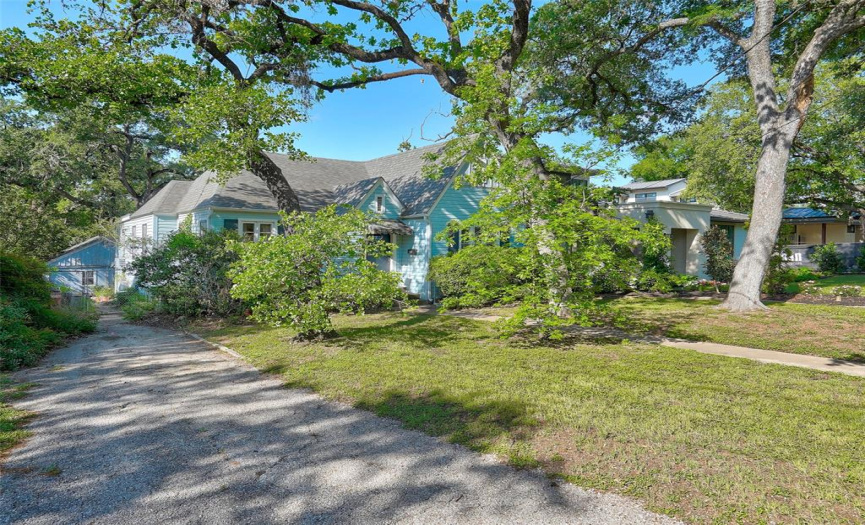 2307 Quarry RD, Austin, Texas 78703, 3 Bedrooms Bedrooms, ,3 BathroomsBathrooms,Residential,For Sale,Quarry,ACT2339920