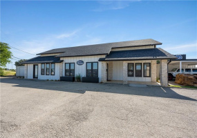 40201 Industrial Park Cir - IH 35 frontage road access, move-in ready, completely remodeled/updated 