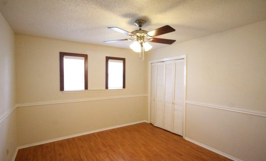 3rd Bedroom with laminate floor