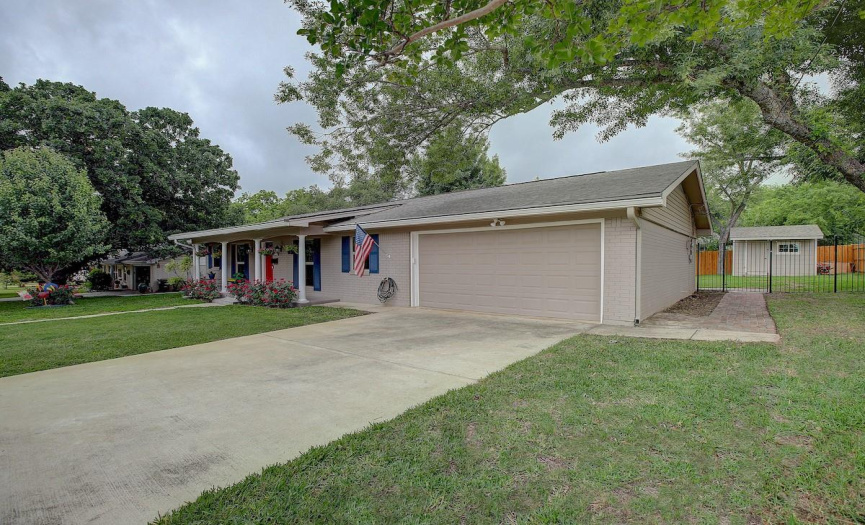 1602 Mimosa ST, Georgetown, Texas 78626, 3 Bedrooms Bedrooms, ,2 BathroomsBathrooms,Residential,For Sale,Mimosa,ACT1804902
