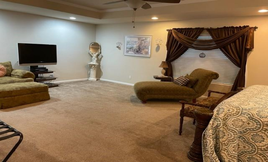 sitting area in Master bedroom