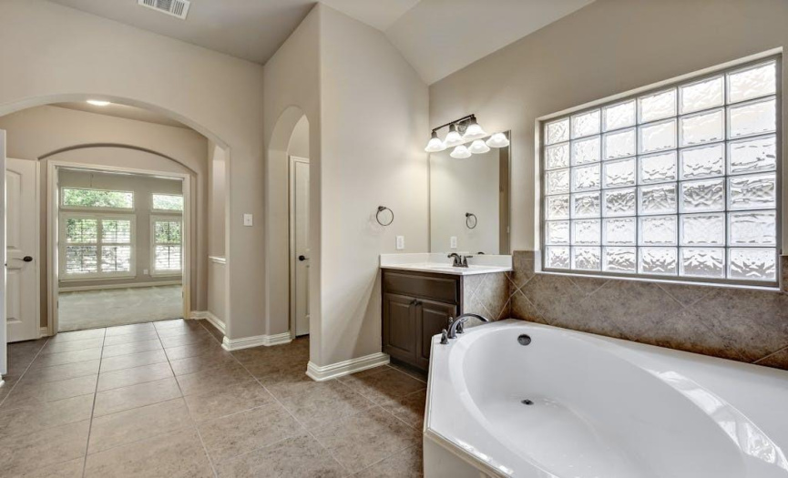 618 Wild Rose DR, Austin, Texas 78737, 3 Bedrooms Bedrooms, ,2 BathroomsBathrooms,Residential,For Sale,Wild Rose,ACT8993422