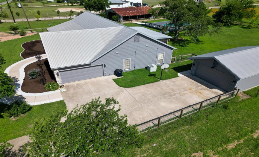301 County Road 154, Georgetown, Texas 78626, 4 Bedrooms Bedrooms, ,3 BathroomsBathrooms,Residential,For Sale,County Road 154,ACT8434913