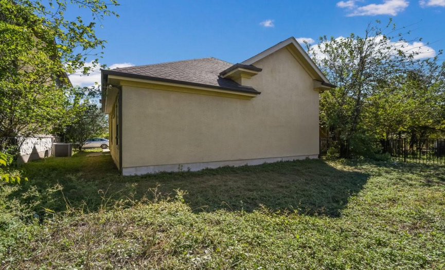 1010 Immanuel RD, Pflugerville, Texas 78660, 3 Bedrooms Bedrooms, ,2 BathroomsBathrooms,Residential,For Sale,Immanuel,ACT2171435