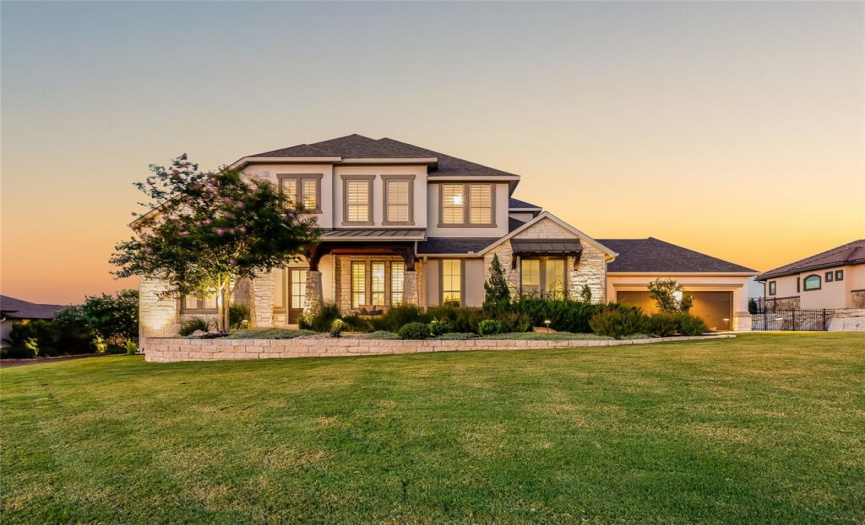 Your move-in ready dream home awaits!
