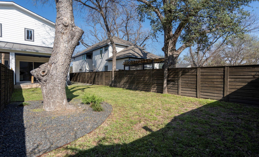 4601 Alf Ave, Austin, Texas 78721, 3 Bedrooms Bedrooms, ,2 BathroomsBathrooms,Residential,For Sale,Alf,ACT4019232