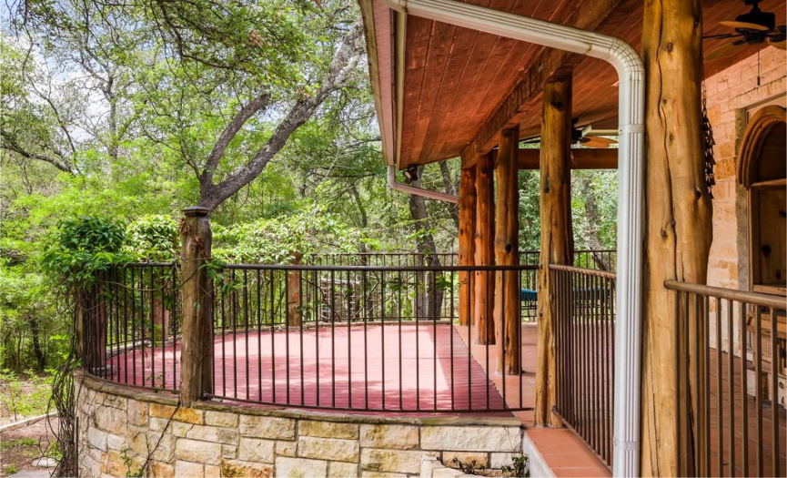 The deck off the Main House is the perfect spot for summer dinners al fresco with friends.  Facing east, you won't have to worry about the harsh Texas sun while entertaining.