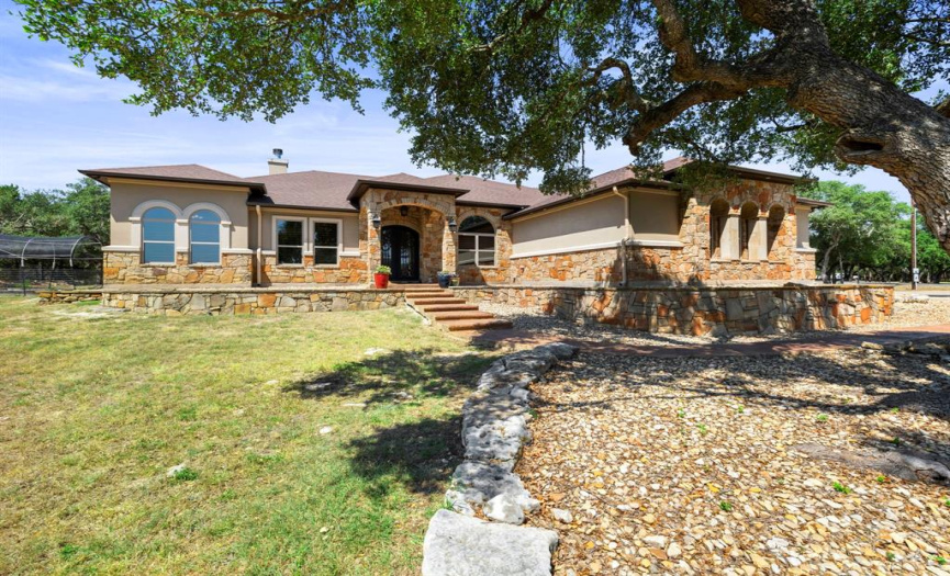 Beautiful Hill Country Home, Minutes from Georgetown