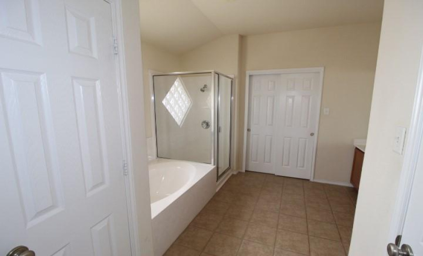 2308 Ryan DR, Copperas Cove, Texas 76522, 3 Bedrooms Bedrooms, ,2 BathroomsBathrooms,Residential,For Sale,Ryan,ACT6219304