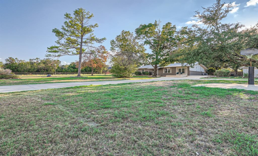 601/621 Chaparral RD, Georgetown, Texas 78628, 3 Bedrooms Bedrooms, ,1 BathroomBathrooms,Residential,For Sale,Chaparral,ACT6356583