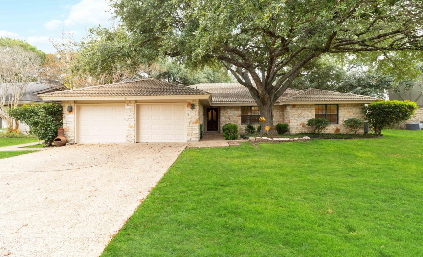 2409 Royal Lytham DR, Austin, Texas 78747, 4 Bedrooms Bedrooms, ,2 BathroomsBathrooms,Residential,For Sale,Royal Lytham,ACT9845519