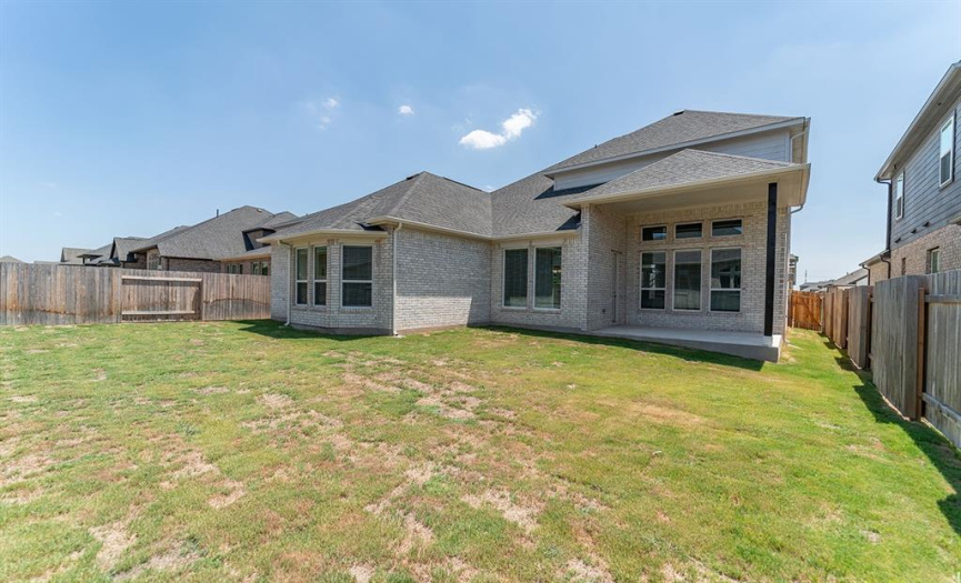 202 Soft Elm DR, Buda, Texas 78610, 5 Bedrooms Bedrooms, ,4 BathroomsBathrooms,Residential,For Sale,Soft Elm,ACT5950591