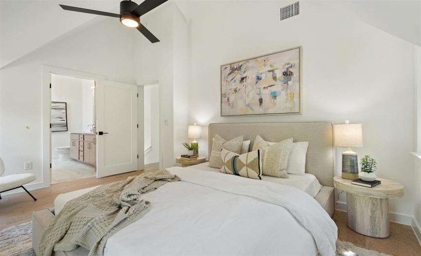 918 52nd ST, Austin, Texas 78751, 2 Bedrooms Bedrooms, ,2 BathroomsBathrooms,Residential,For Sale,52nd,ACT4278192