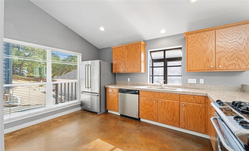 7302 Cave HOLW, Austin, Texas 78750, 2 Bedrooms Bedrooms, ,2 BathroomsBathrooms,Residential,For Sale,Cave,ACT6932684