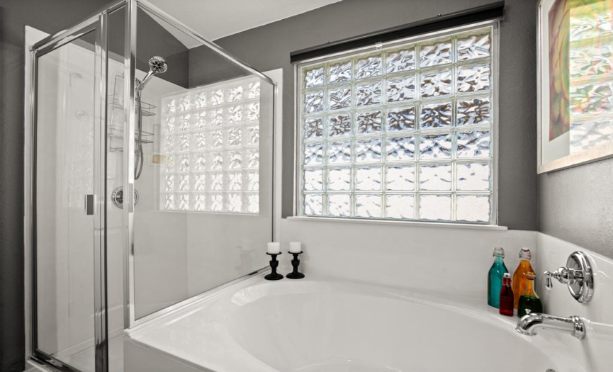 Soak away the day's stress in the relaxing garden tub and enjoy a separate standing shower. 