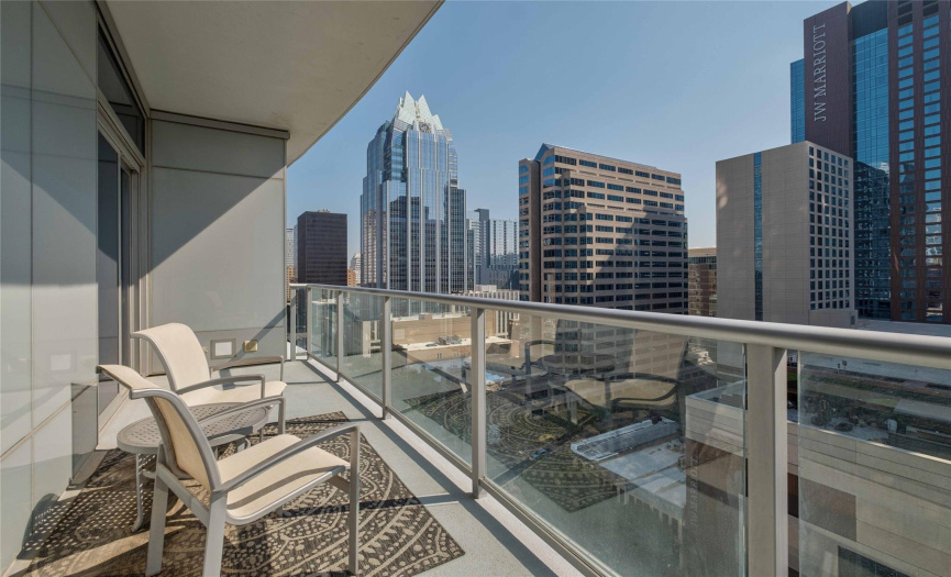 200 Congress Ave, Austin, Texas 78701, 1 Bedroom Bedrooms, ,1 BathroomBathrooms,Residential,For Sale,Congress,ACT2670061