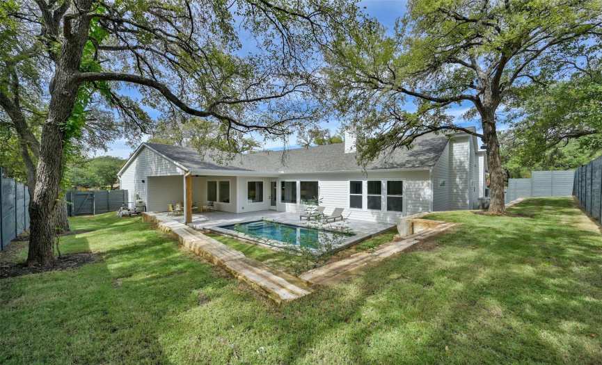 5505 Emerald Forest DR, Austin, Texas 78745, 4 Bedrooms Bedrooms, ,3 BathroomsBathrooms,Residential,For Sale,Emerald Forest,ACT6356027