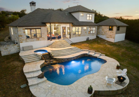 Exceptional outdoor living and entertaining areas!
