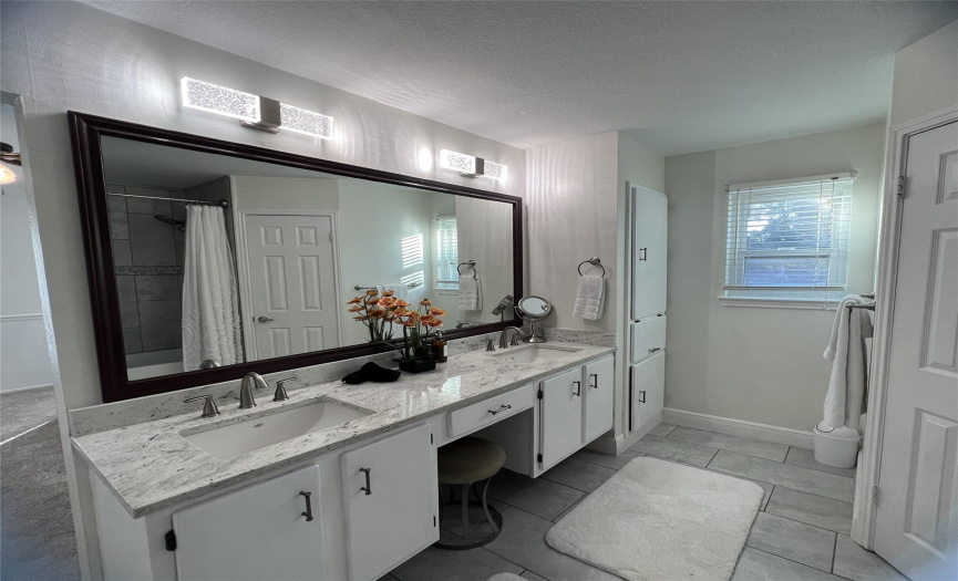 3906 Burr Oak LN, Austin, Texas 78727, 4 Bedrooms Bedrooms, ,2 BathroomsBathrooms,Residential,For Sale,Burr Oak,ACT1905160