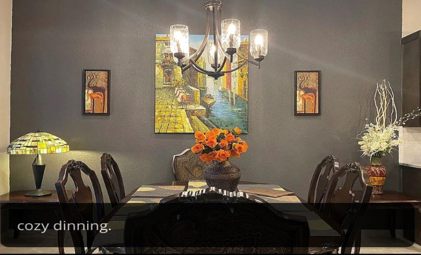 Discover a cozy dining nook tucked away within this splendid home. 