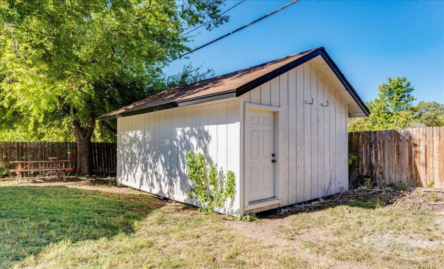 12020 Shropshire BLVD, Austin, Texas 78753, 3 Bedrooms Bedrooms, ,2 BathroomsBathrooms,Residential,For Sale,Shropshire,ACT3529352