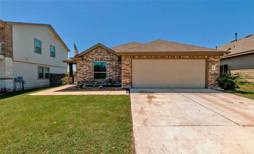 Fabulous location with easy access to I-35 for commuting and just minutes to Hays ISD schools. 