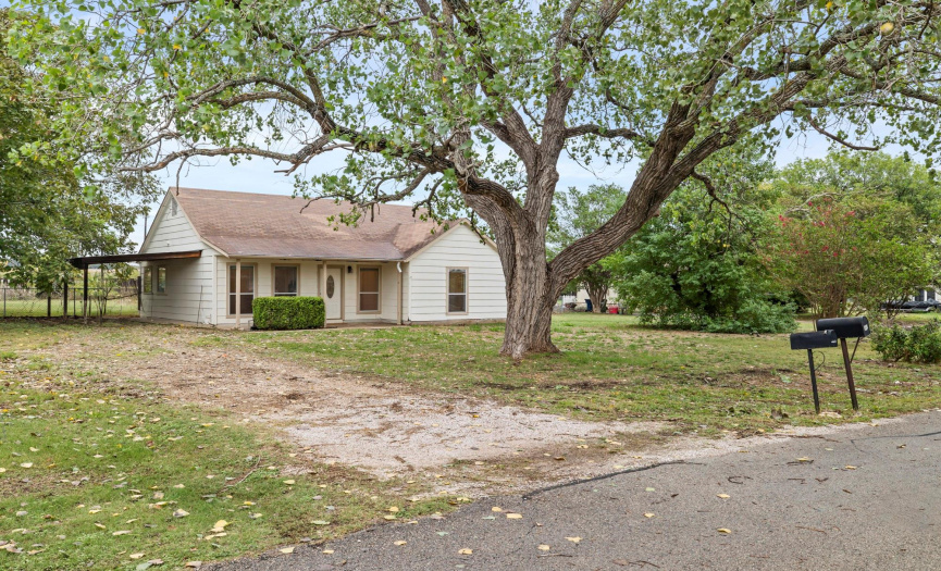 217 Snyders TRL, Liberty Hill, Texas 78642, 3 Bedrooms Bedrooms, ,1 BathroomBathrooms,Residential,For Sale,Snyders,ACT2894313