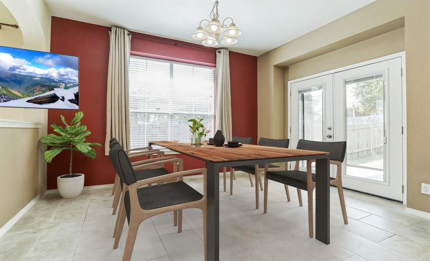 Dining area Virtual Staging