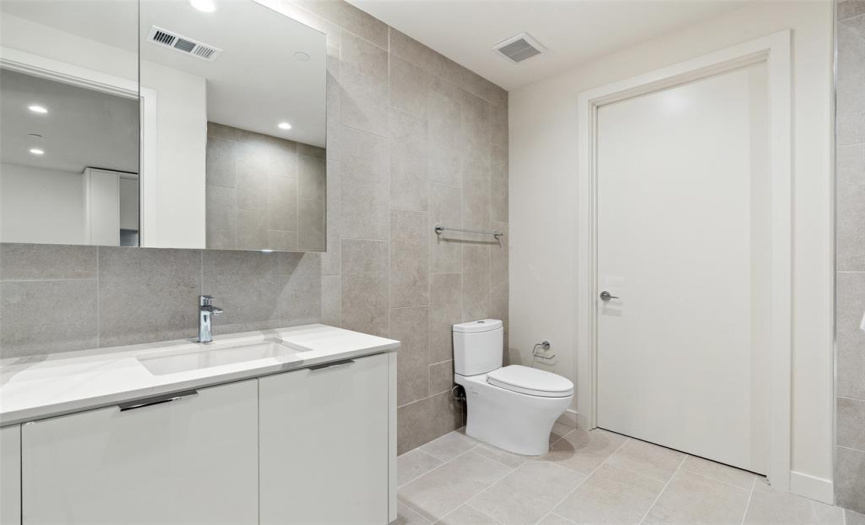 44 East Ave, Austin, Texas 78701, 1 Bedroom Bedrooms, ,1 BathroomBathrooms,Residential,For Sale,East,ACT2228207