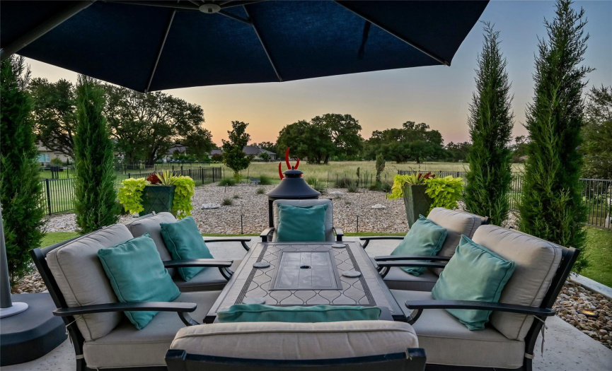 Discover your own tranquil havenin the backyard of thisremarkable home. The extendedpatio provides the perfect settingto soak in the breathtaking viewsof the adjacent golf course
