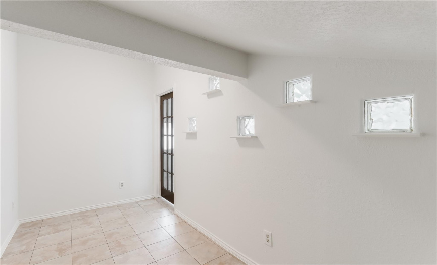 2810 Nueces ST, Austin, Texas 78705, 2 Bedrooms Bedrooms, ,1 BathroomBathrooms,Residential,For Sale,Nueces,ACT1754190
