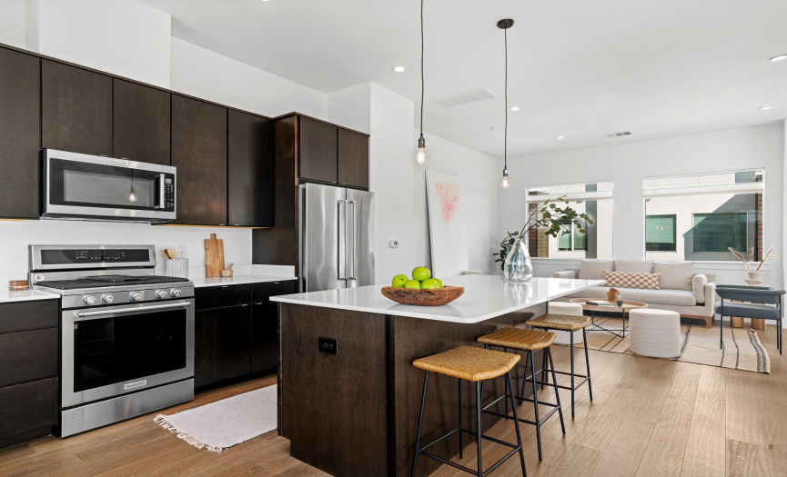 This move-in-ready home come with a stylish kitchen with desirable contemporary features that are sure to please the home chef.