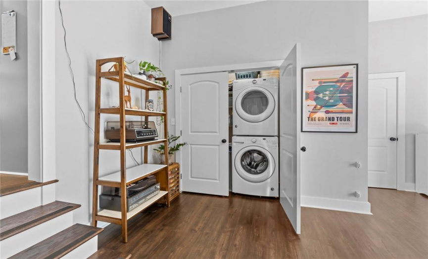 Large Laundry Space 