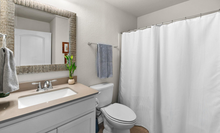 Guest bathroom- with a tub if you need it!