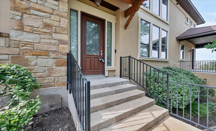 Just a few stairs to the front door, or if you access the home via the garage there are no stairs.