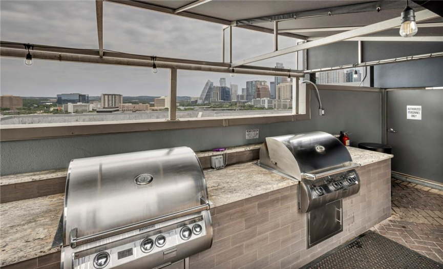 Roof top cooking at the pool perfect for entertaining