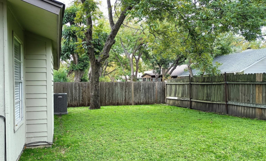 Large Tree Shaded Backyard Your Private Space for Pets, Friends, or Family to Enjoy