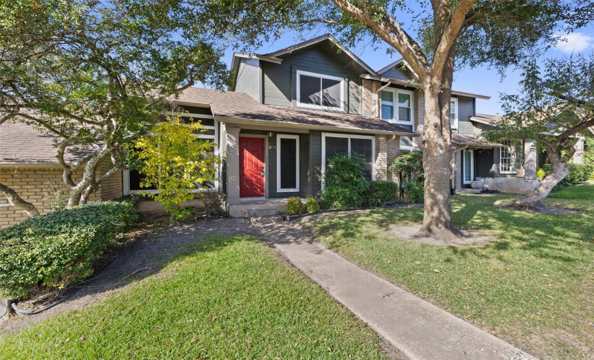 1015 Yager LN, Austin, Texas 78753, 2 Bedrooms Bedrooms, ,2 BathroomsBathrooms,Residential,For Sale,Yager,ACT6518989