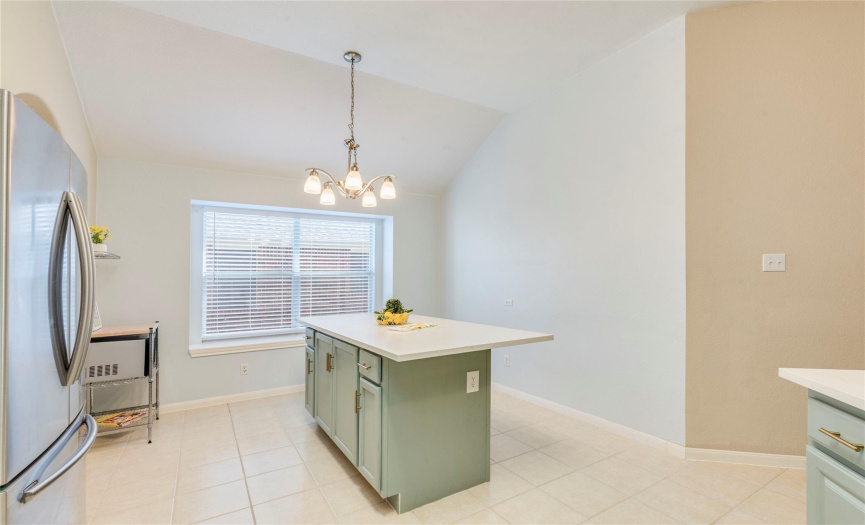Enjoy casual dining in the kitchen area.
