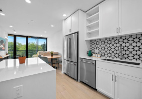 Welcome home to your S. Austin Condo with city views.