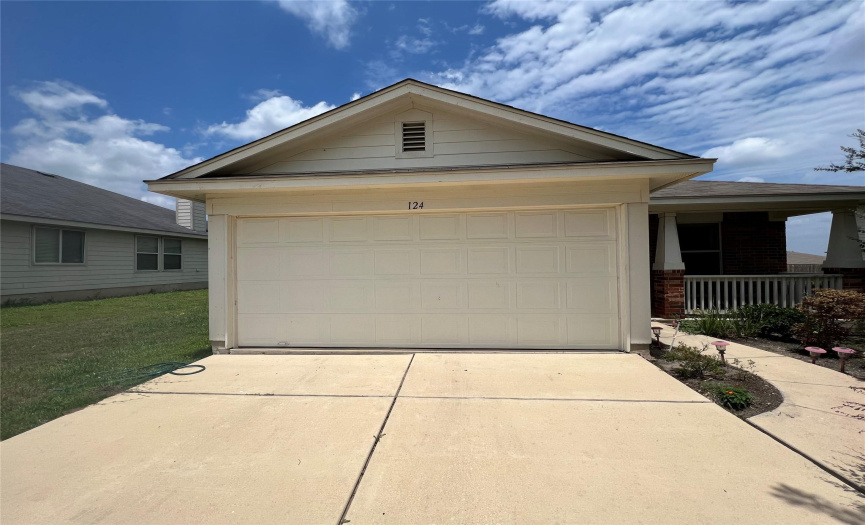 124 Voyager CV, Kyle, Texas 78640, 2 Bedrooms Bedrooms, ,1 BathroomBathrooms,Residential,For Sale,Voyager,ACT4186641