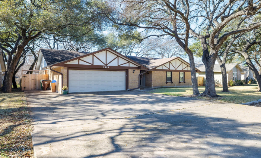 9505 Chapel Down ST, Austin, Texas 78729, 3 Bedrooms Bedrooms, ,2 BathroomsBathrooms,Residential,For Sale,Chapel Down,ACT9922164