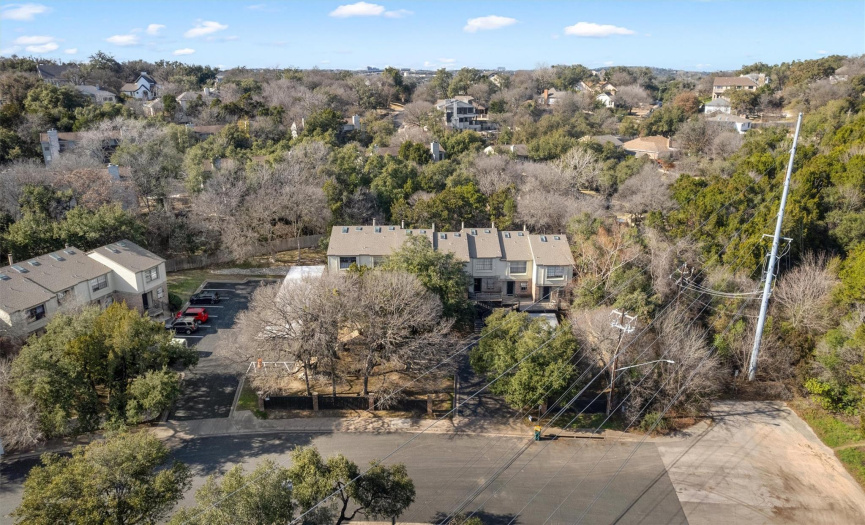 1804 Capital PKWY, Austin, Texas 78746, 2 Bedrooms Bedrooms, ,1 BathroomBathrooms,Residential,For Sale,Capital,ACT2010156